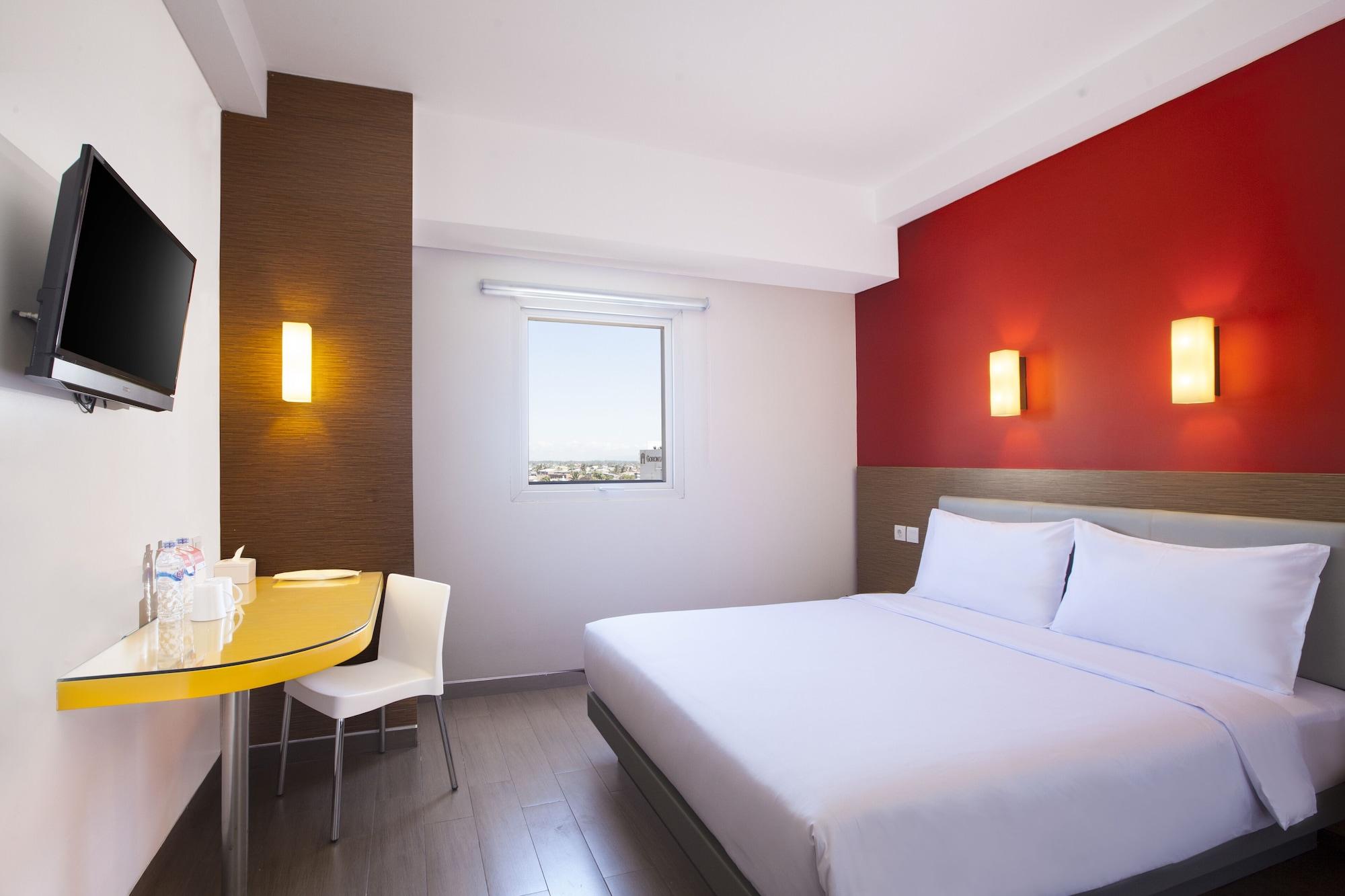 Amaris Hotel Dr. Susilo Grogol Jakarta Buitenkant foto