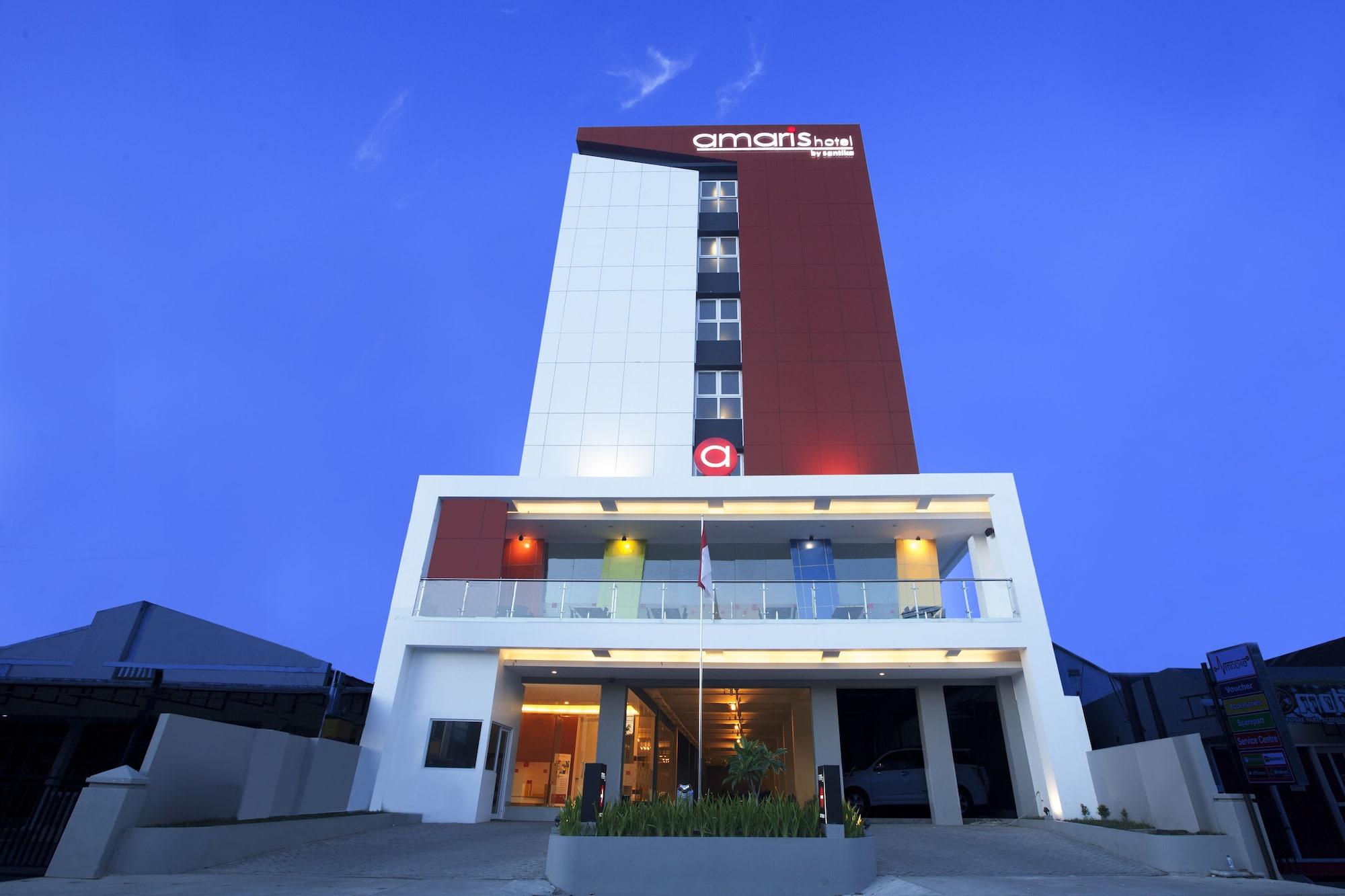 Amaris Hotel Dr. Susilo Grogol Jakarta Buitenkant foto