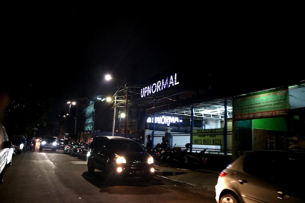 Amaris Hotel Dr. Susilo Grogol Jakarta Buitenkant foto
